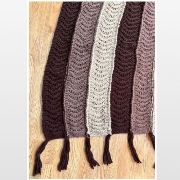 Vintage Hand Crochet Striped Home Blanket - Picture 12 of 15